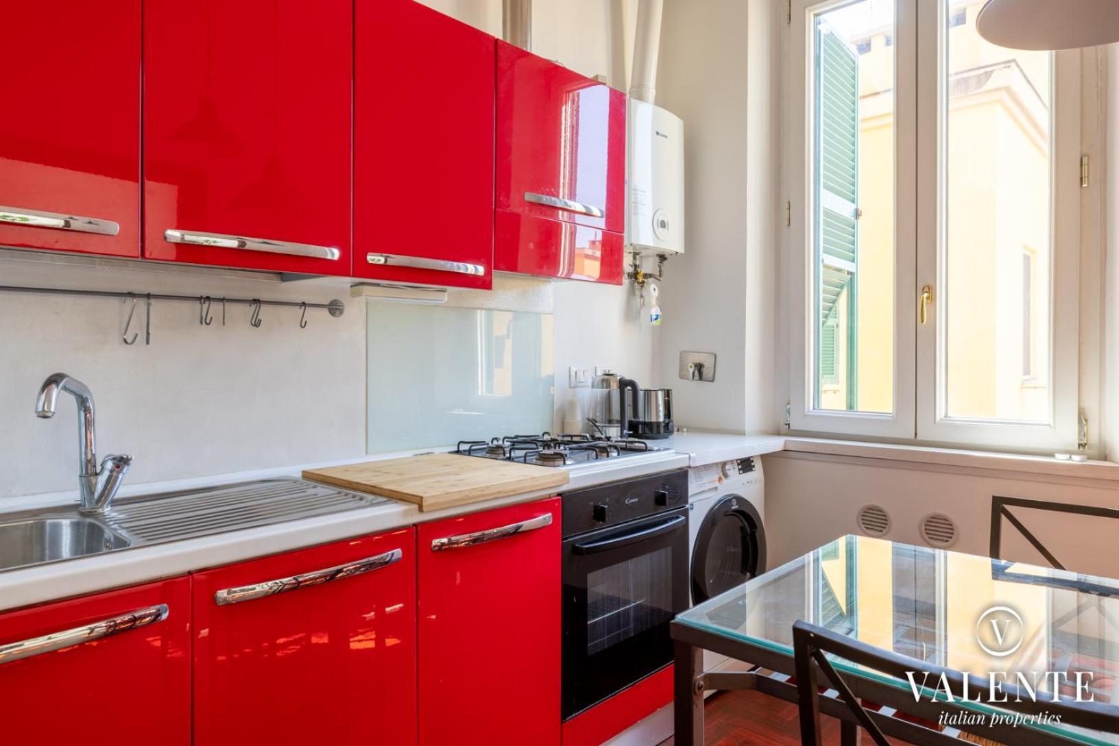 Comfy And Elegant Apartment Rom